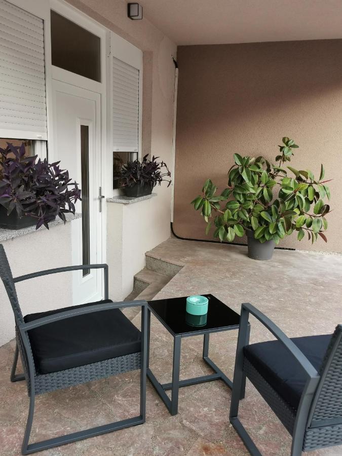 Charlie Apartament *